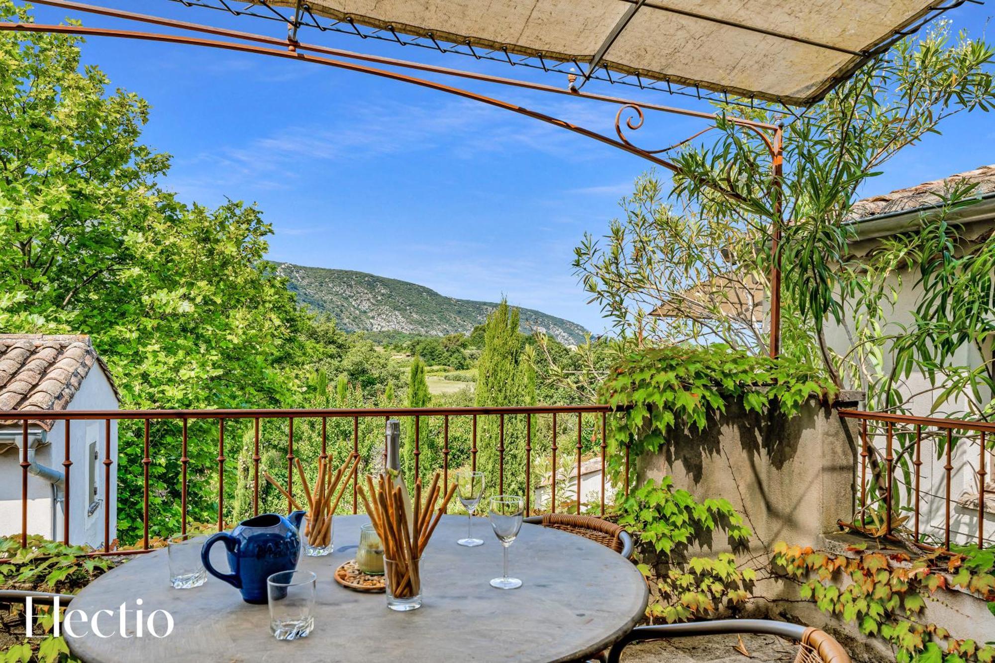 Residence Les Petitons Oppède Rum bild